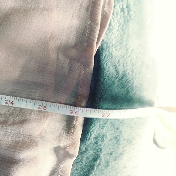 ❌SOLD❌NWT. Dusty pink lace cami. - Picture 6 of 8